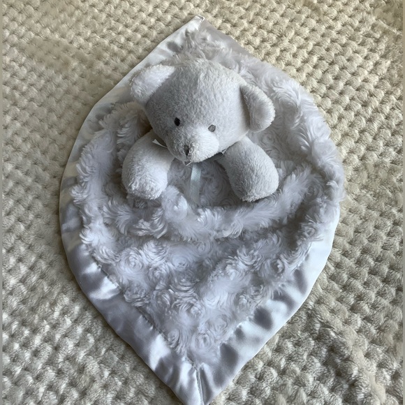 Blankets and Beyond Plush White Bear Lovey Security Blanket Satiny Edge and Back - Picture 9 of 16